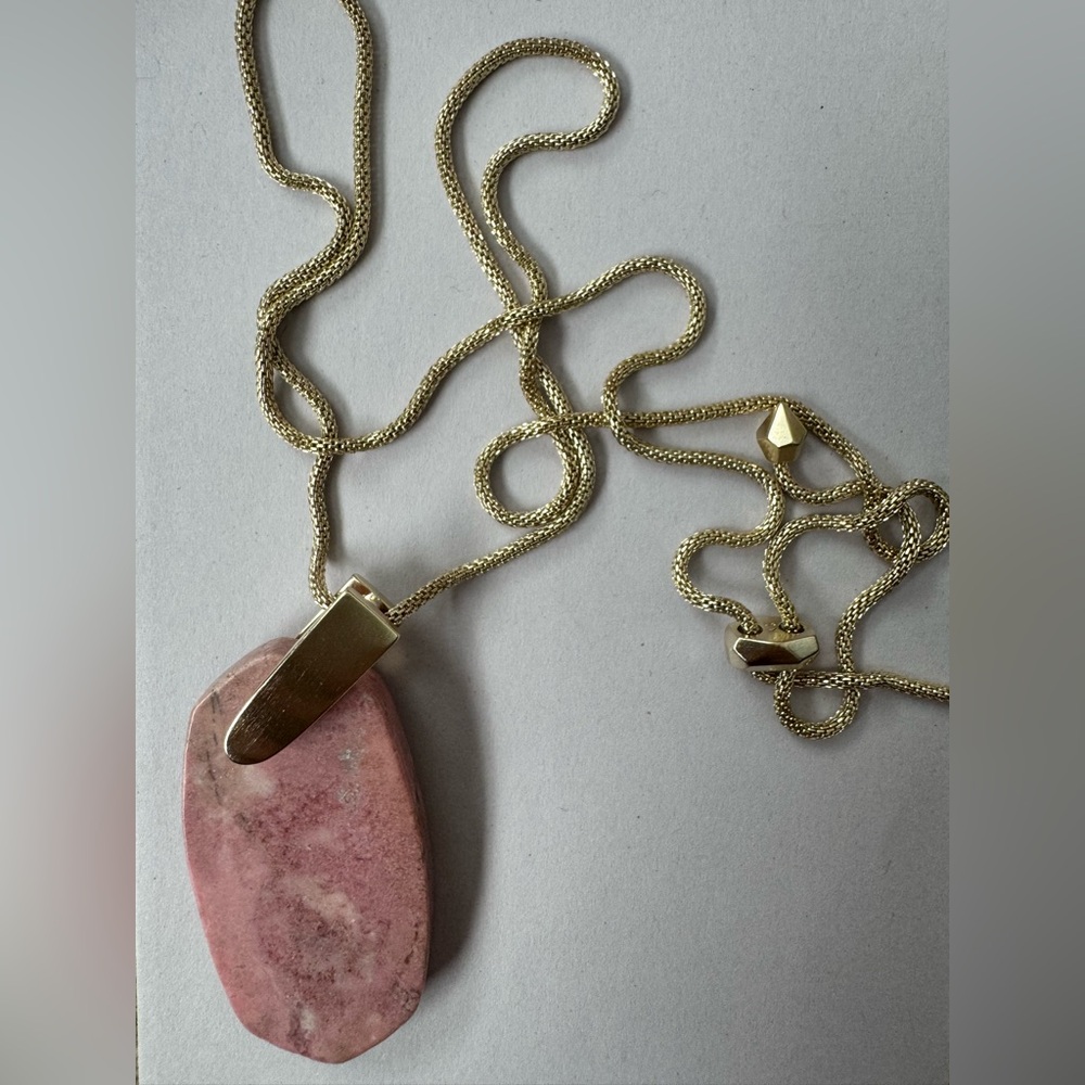 NWT Kendra Scott pendant necklace